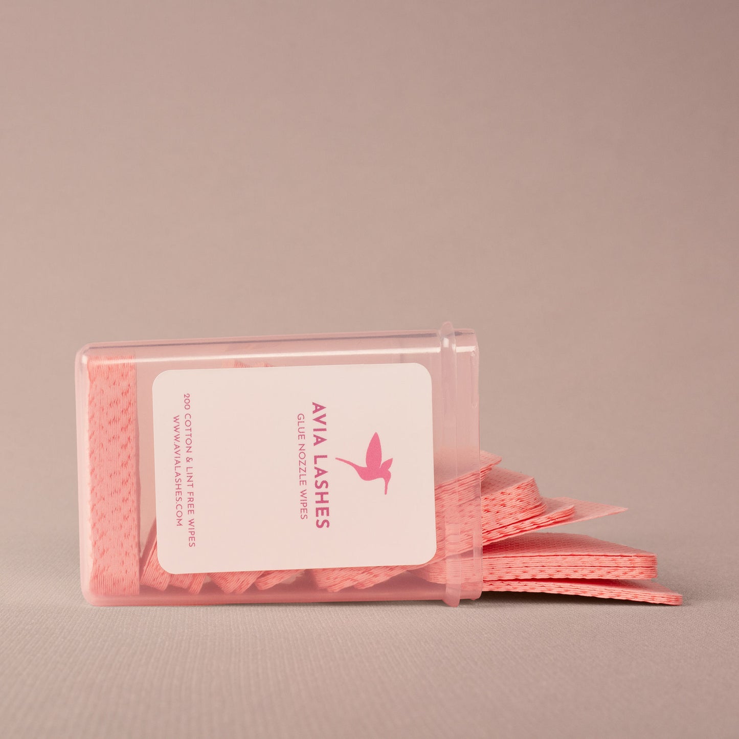 LINT-FREE ADHESIVE WIPES